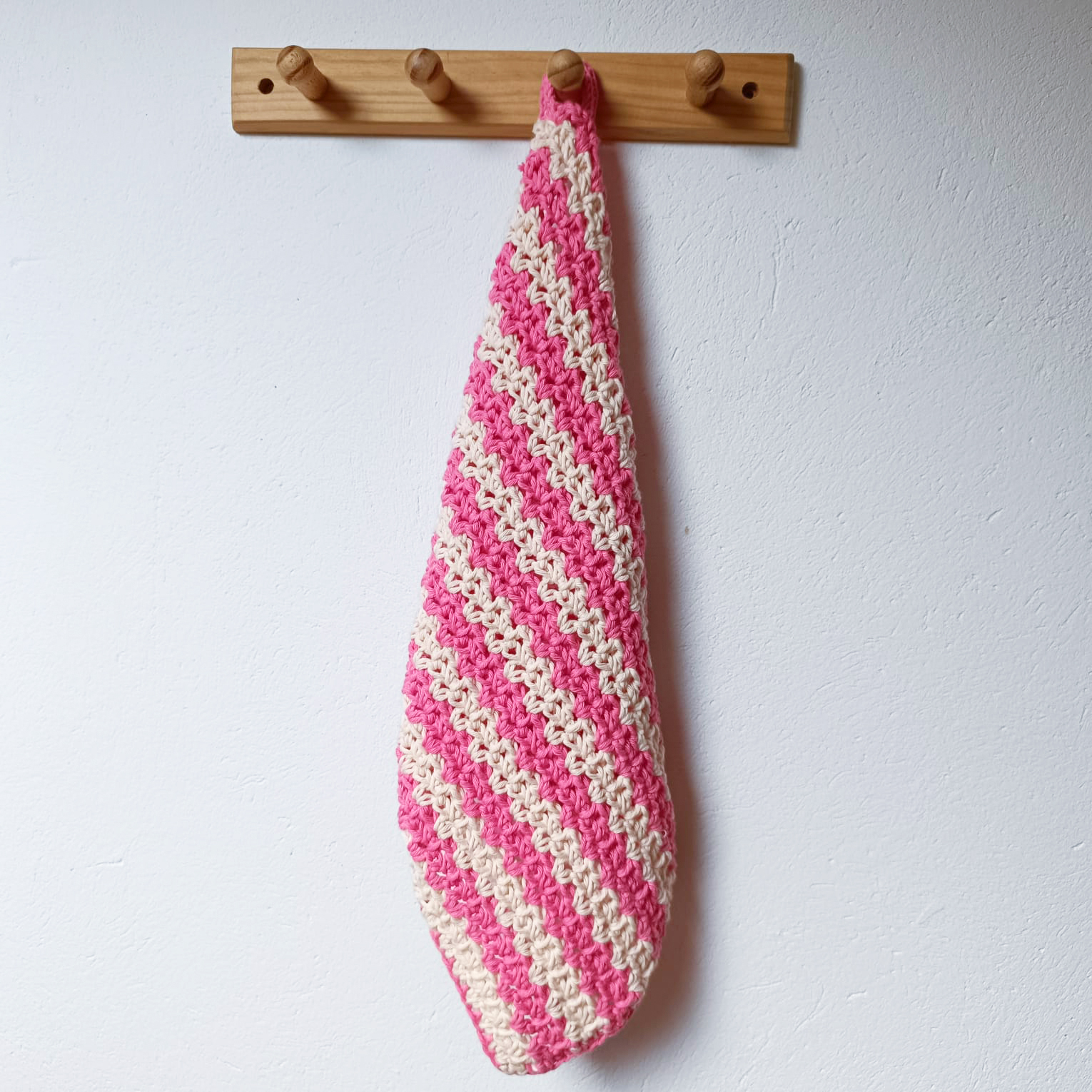 Bloom Blossom Hand Towel · Free Crochet&nbsp;Pattern